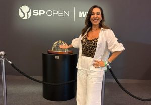 Leia mais sobre o artigo Lila Moraes conduz lista de convidados no camarote do SP Open a convite de Ara Vartanian