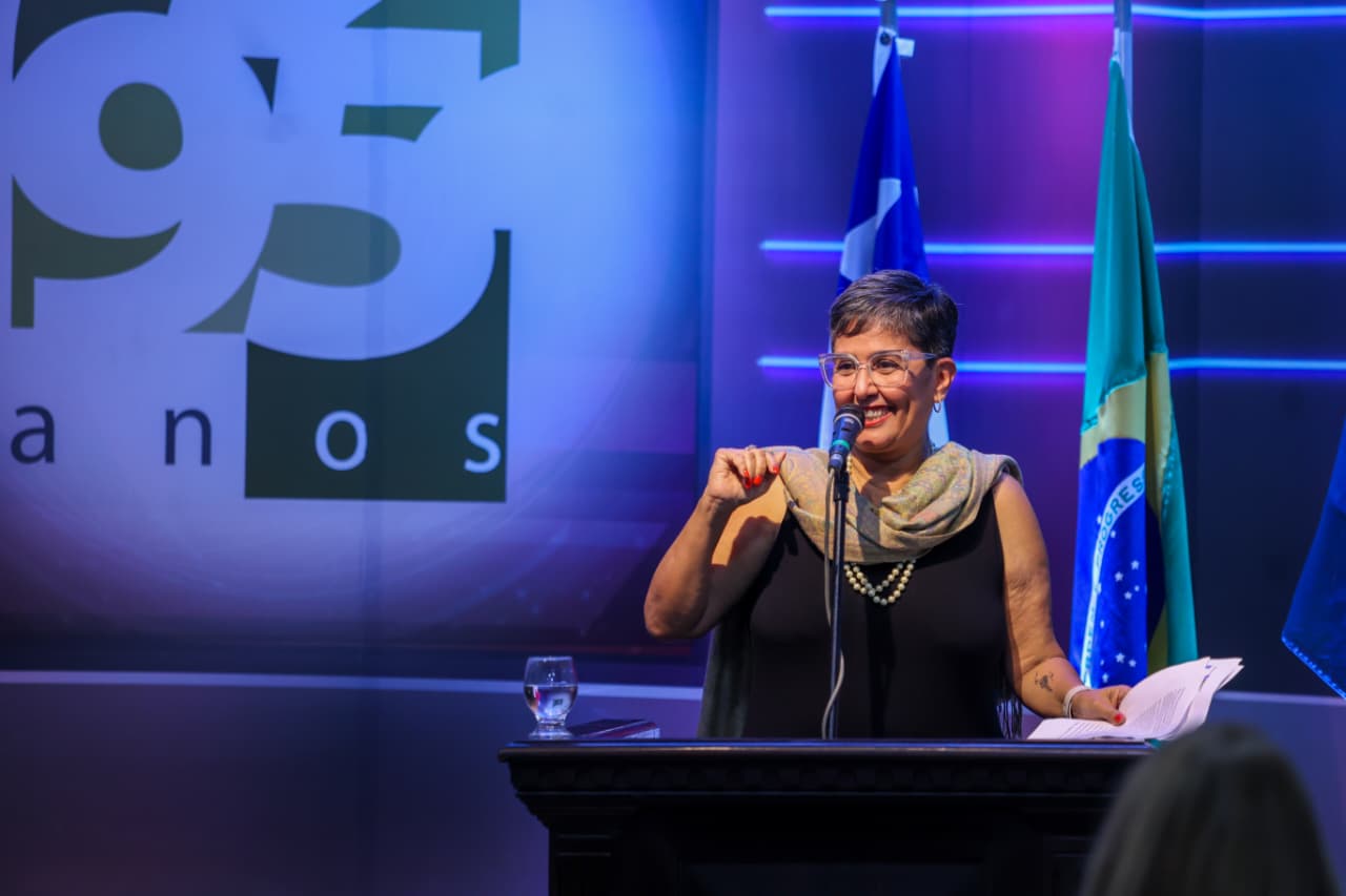 No momento, você está visualizando Nova diretoria da ABI toma posse em cerimônia histórica