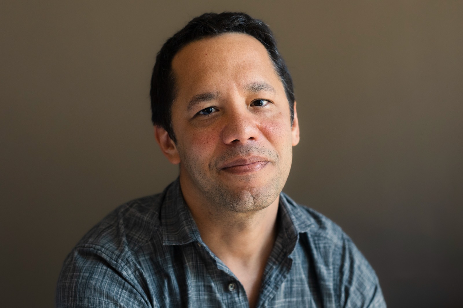 No momento, você está visualizando Itamar Vieira Junior integra curadoria da Bienal do Livro Bahia 2026