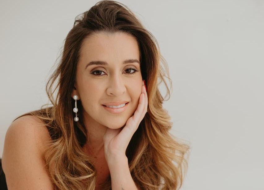 No momento, você está visualizando Um ano de charme: Hello Serena brilha no universo da moda
