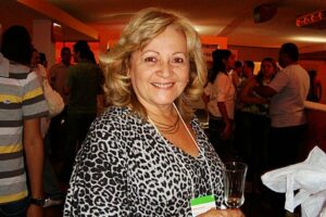 Leia mais sobre o artigo Elíbia Portela lança Black Friday com aulas especiais do autêntico Pão Delícia da Bahia