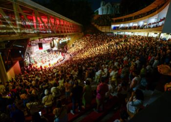 Natal das Estrelas: concerto em prol do Martagão Gesteira reunirá OSBA e convidados na Concha Acústica do TCA