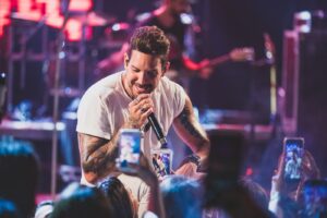 Leia mais sobre o artigo Banda EVA confirma presença no Na Praia Festival, em Brasília