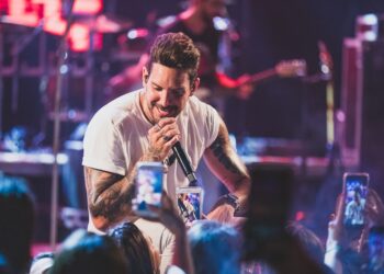 Banda EVA confirma presença no Na Praia Festival, em Brasília