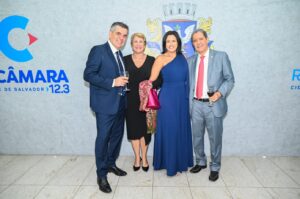 Leia mais sobre o artigo Bernard Greck recebe Título de Cidadão Soteropolitano