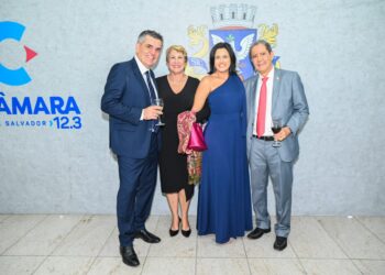 Bernard Greck recebe Título de Cidadão Soteropolitano