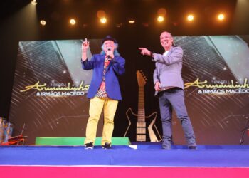 Troféu Armandinho & Irmãos Macêdo celebra a música baiana com guitarra como símbolo do prêmio