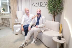 Leia mais sobre o artigo Andy Beauty Lounge reúne convidados em inauguração prestigiada no Caminho das Árvores