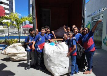 “Conecta, Recicla” mobiliza escolas e transforma reciclagem em gincana educativa em Salvador e Região Metropolitana