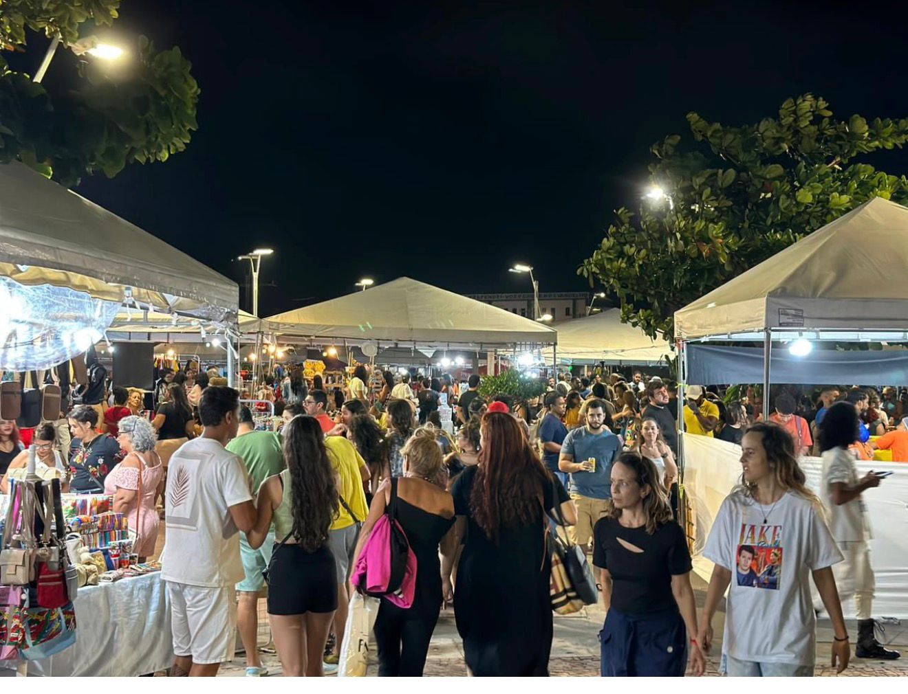 No momento, você está visualizando Feira de Variedades movimenta o Rio Vermelho entre os dias 14 e 17 com artesanato, gastronomia e atrações culturais
