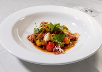 Genaro por Vini Figueira aposta em cozinha autoral e criatividade no Salvador Restaurant Week 2026
