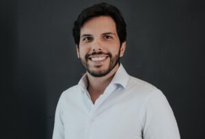 Leia mais sobre o artigo Pedro Dornas lança a Agência Vera, projeto focado em estratégia, negócios e conexões no mercado empresarial
