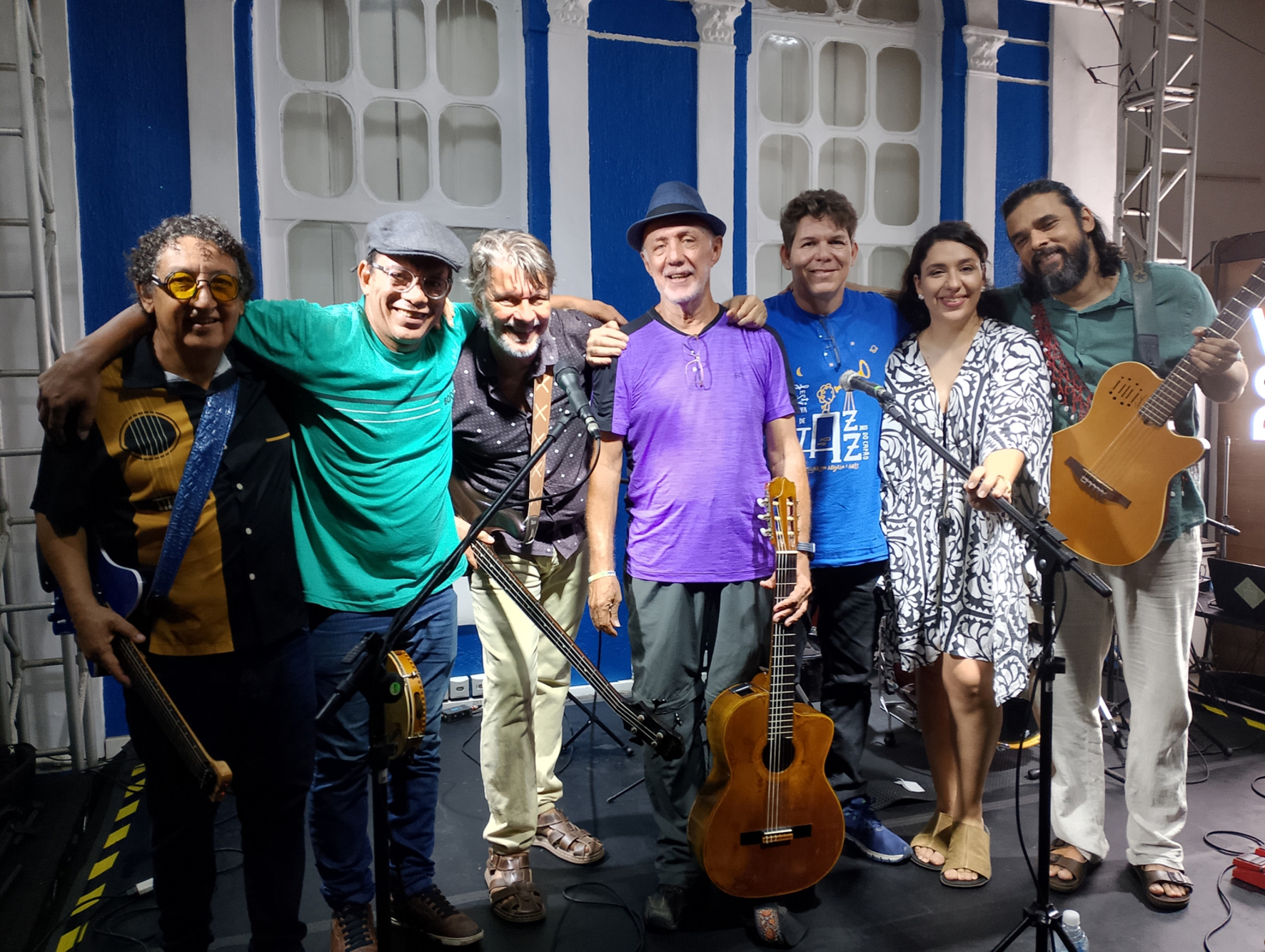 No momento, você está visualizando Salvador em Serenata de Outono” embala o pôr do sol na Varanda do SESI Rio Vermelho