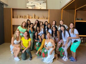 Leia mais sobre o artigo Entre Taças & Presença: Instituto Flow lança experiência de bem-estar e desaceleração consciente em Salvador