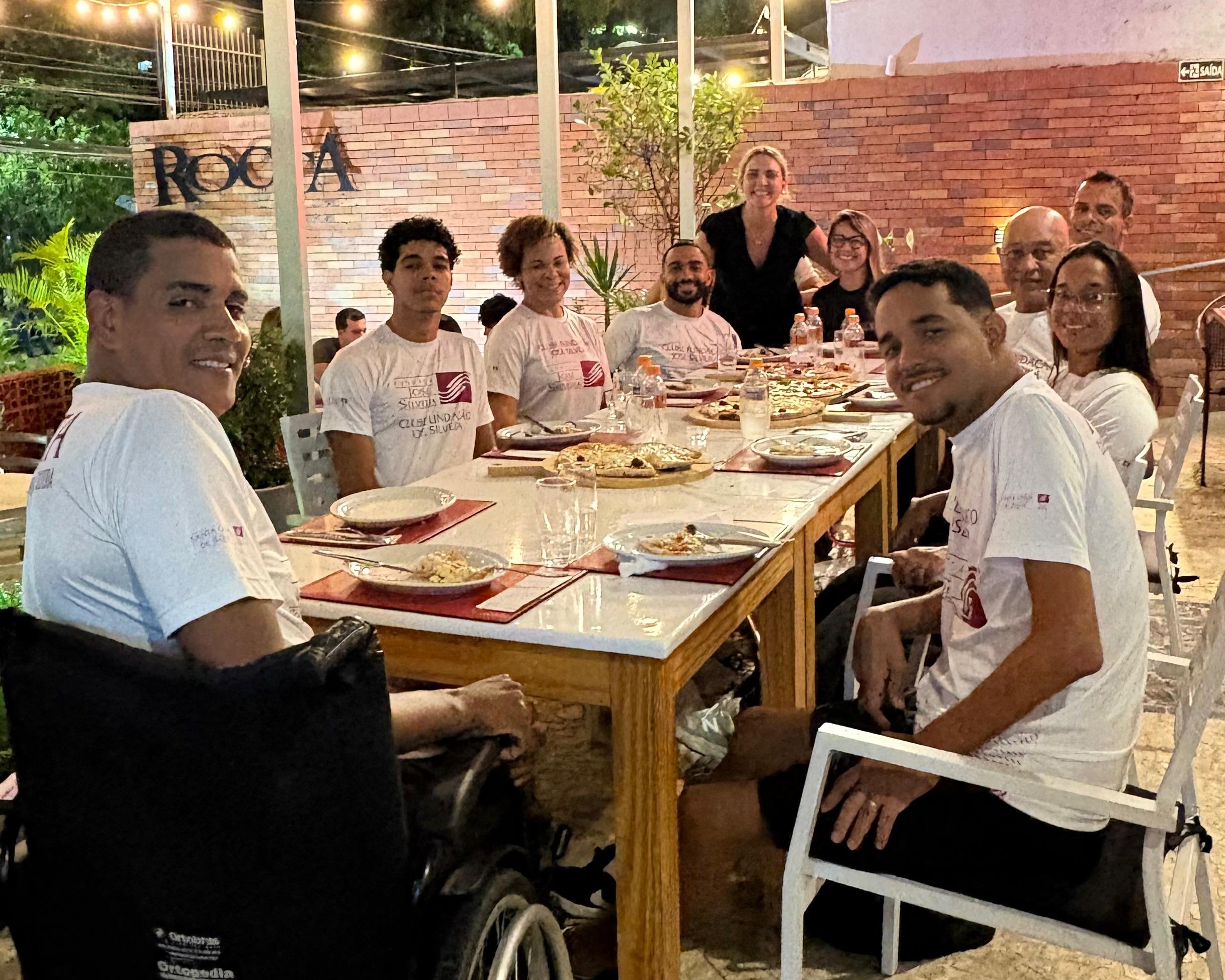 No momento, você está visualizando Atletas da paranatação da Fundação José Silveira foram recebidos na Rocca