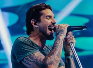Leia mais sobre o artigo Banda EVA leva energia do Carnaval para Curitiba e Brasília nesse final de semana