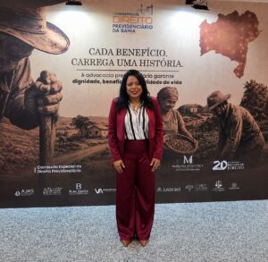 Leia mais sobre o artigo Elba Braga destacou advocacia previdenciária militar estratégica durante o I Congresso de Direito Previdenciário da Bahia