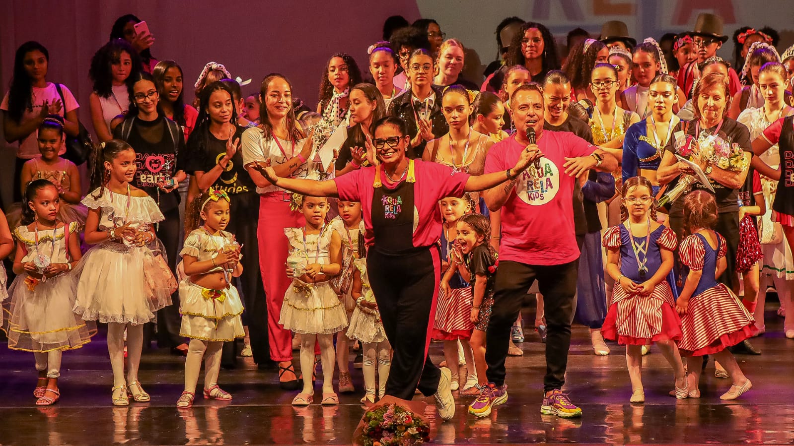 No momento, você está visualizando Aquarela Kids realiza 17ª edição com novidades tecnológicas e parceria inédita com o Festival de Dança de Joinville