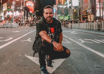 De correspondente internacional a guia em Nova York: brasileiro cria roteiros que misturam cultura pop e vida real na “Big Apple”