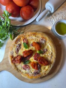 Leia mais sobre o artigo No Dia da Pizza, Casarìa amplia experiência italiana com pizzas artesanais servidas de quinta a domingo